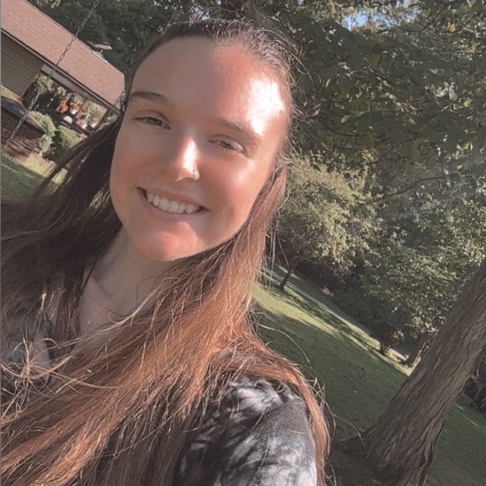 Meet your Posher, Marissa